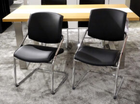 Huelsta Now Dining Esstisch Et 17 Lack Weiss Natur Eiche Gestell Edelstahl 55800004 Freischwinger Kunstleder Schwarz 55800003