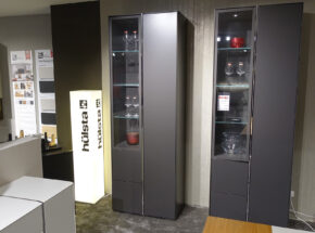 Huelsta Vitrinenkombination Fonis Rahmen Lack Anthrazit 05800167 02