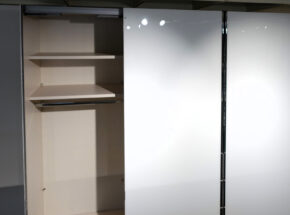 Staud Schwebetuerenschrank Media Innenausstattung Kleiderstange 03580076 09