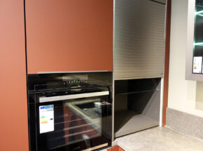 Nobilia Kueche Easytouch Lacklaminat Rostrot Rollladenschrank 02715945