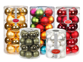 Weihnachtsbaum Kugeln In Den Weihnachtsmaerkten Der Schulze Moebelstadt