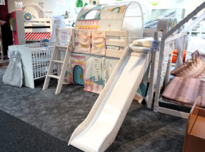 Flexa halbhohes Spielbett Classic mit Schrägleiter und Rutschen