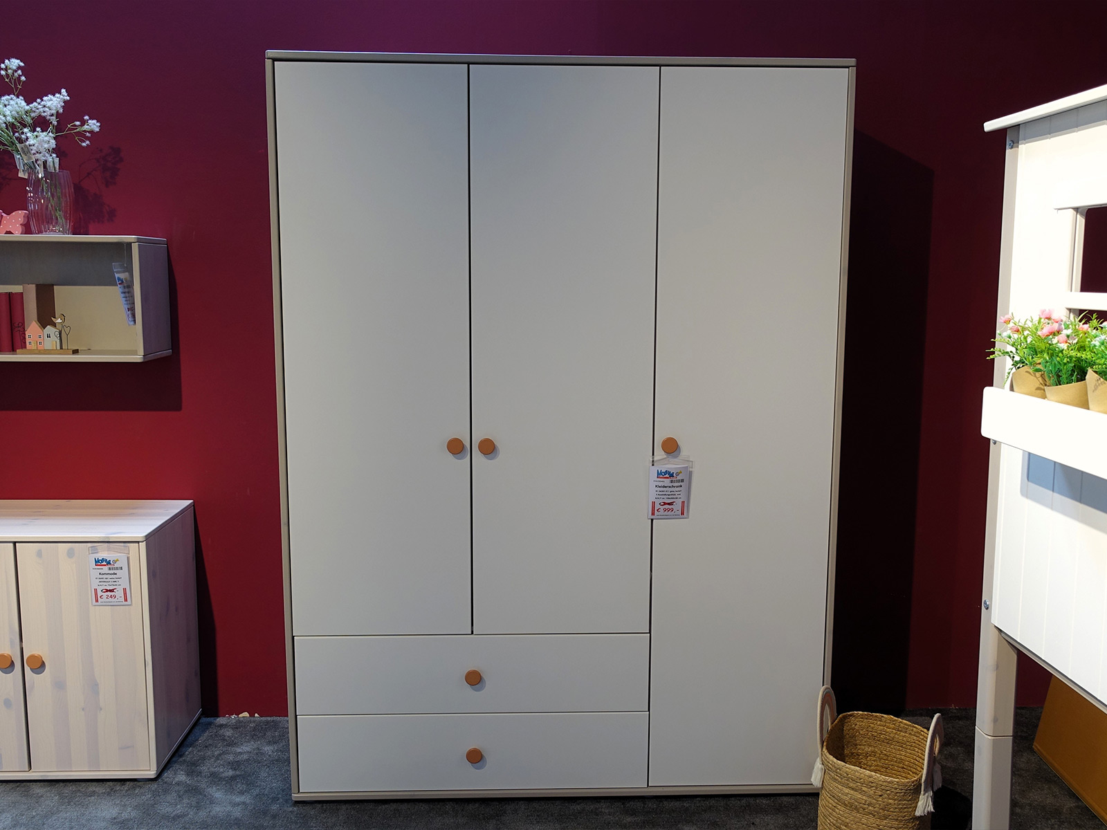 Flexa Kinder Kleiderschrank Classic in mattem hellen grau