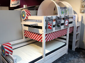 Flexa Kinderspielgbett Classic mit zwei Etagen und senkrechter Leiter und Textilausstattung