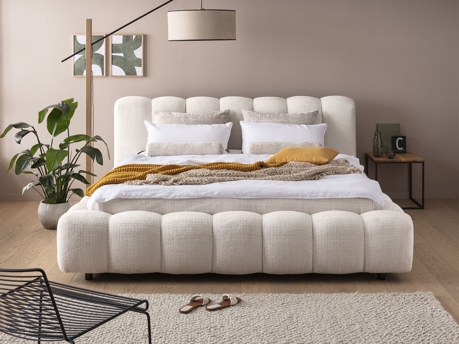 Polsterbett Mit Flauschig Gepolsterten Rahmen Farbe Creme 14750187